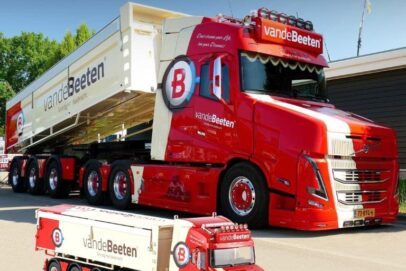 VLASTUIN VT5 6X2 TAG AXLE+TIPPER TRAILER 3 AXLE VAN DE BEETEN EXCLUSIEF TONTOYS OSS