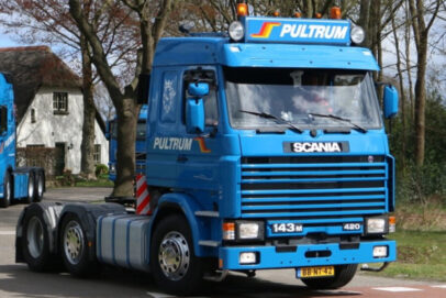 Pultrum Rijssen bv; SCANIA 3 SERIES 6X2 TWIN STEER