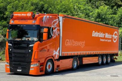 Berger Transporte - Scania NGS Highline 4x2 met 3-assige tautliner