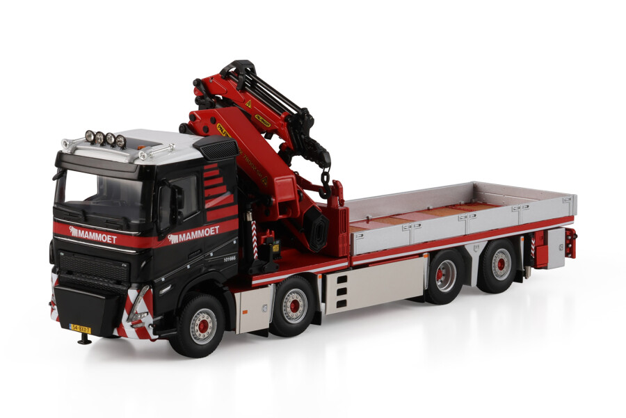 Mammoet Merchandising; VOLVO FH 5 SLEEPER CAB RIGED FLATBED TRUCK 8X2 TAG AXLE WITH PALFINGER PK 78002 SH + JIB