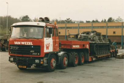 Van Wezel; FTF FD SERIE 8X4 EURO LOW LOADER - 4 AXLE
