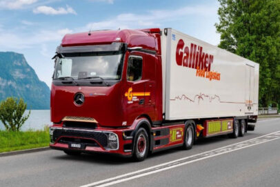 Galliker; MERCEDES-BENZ EACTROS 600 - PROCABIN BIG 4X2 REEFER TRAILER - 2 AXLE