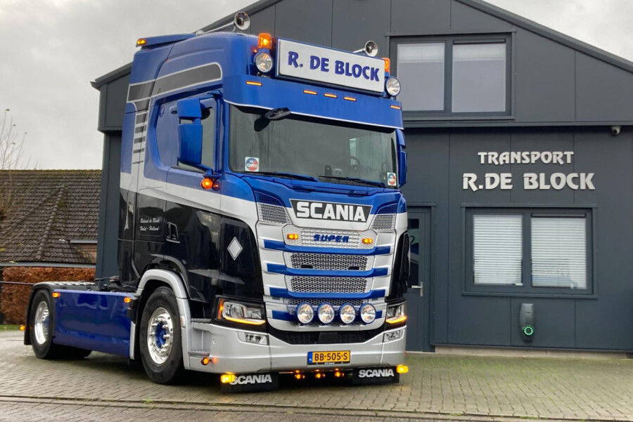 Roland de Block; SCANIA S HIGHLINE CS20H 4X2